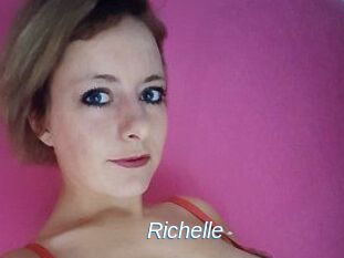 Richelle Ejaculations Féminines