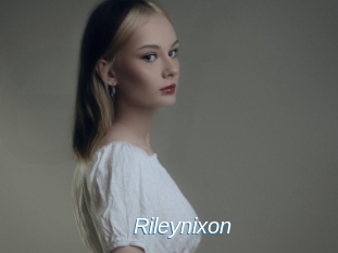 rileynixon Ejaculations Féminines
