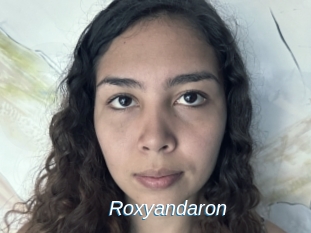 Roxyandaron