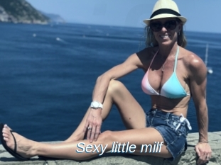 Sexy_little_milf