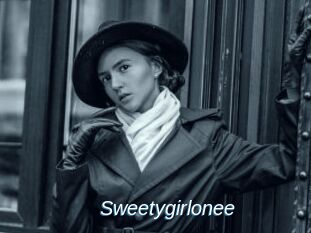 Sweetygirlonee