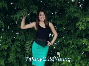 TiffanyCuteYoung Ejaculations Féminines