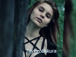 Taylorobskura