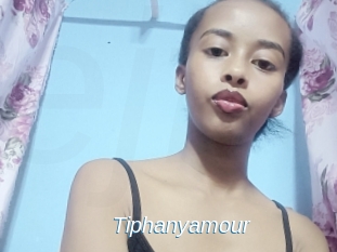 Tiphanyamour