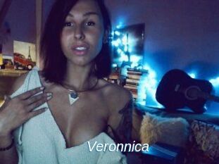 Veronnica