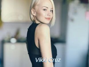 Vikki_Cruz