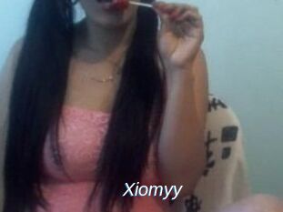 Xiomyy_